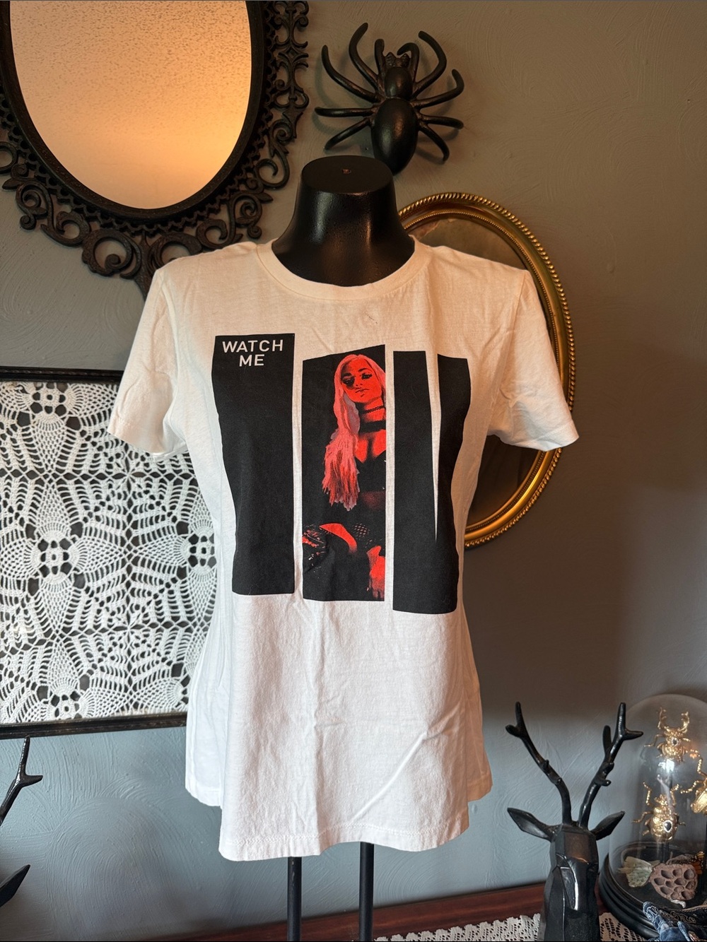 Liv Morgan Watch Me Graphic Tee - White Women’s Crewneck Top